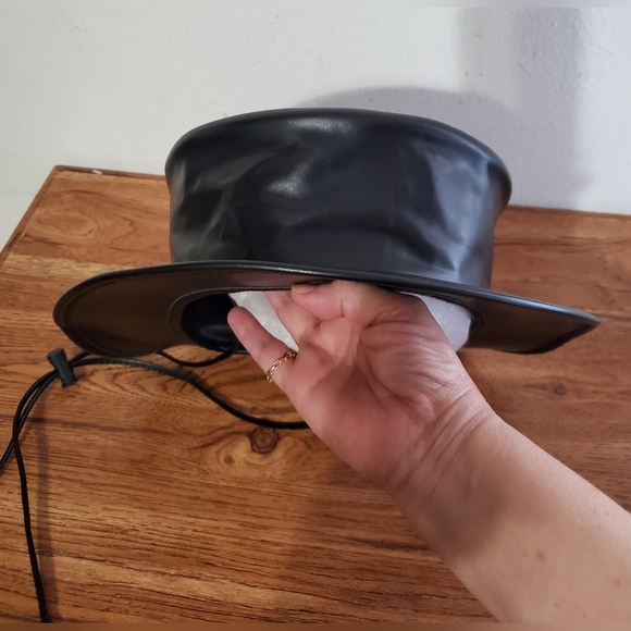 Absolute Vibe Plague Doctor Hat Black Size Medium 100% Polyurethane New - Picture 2 of 6